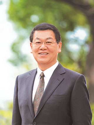 日本私立小学校連合会 会長 小泉 清裕